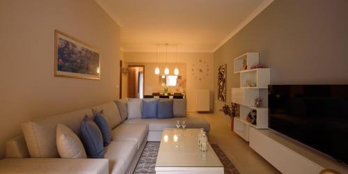 Charming apartment Galatsi for 5 by MPS