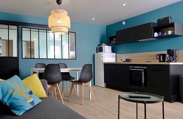 CHARMING APARTMENT ON THE DRC WITH TERRACE IN RESIDENCE IN QUIET JONZAC