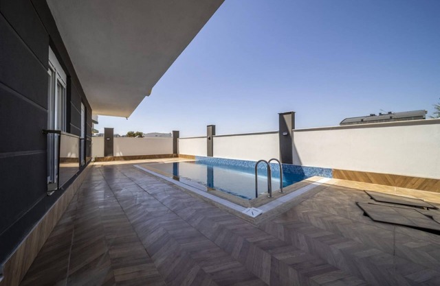 Charming Apartment with Pool in Muratpasa Antalya