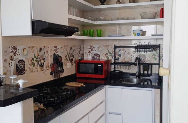 Charming Apt South of Cali, Near the Valle del Lili Clinic