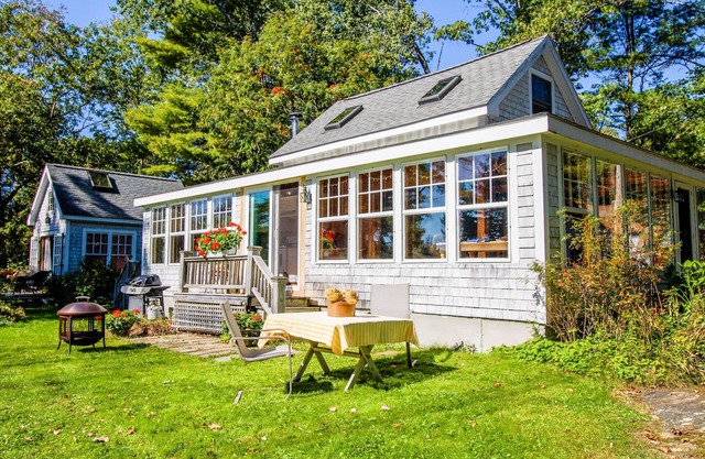 Charming Bayview Cottage with Deck, Firepit, Garden - 200' from the Water
