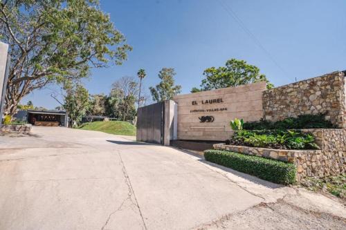 Charming Bungalow Cajititlan 2 Beds