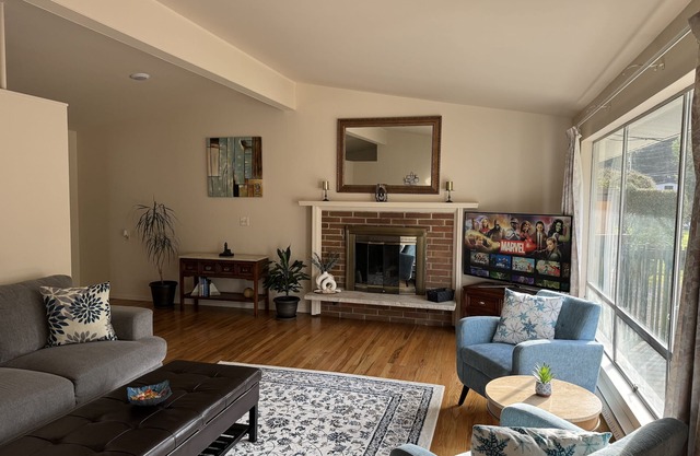 Charming City Home with Professional WFH Setup & AC