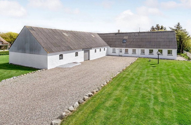 Charming cottage in a former farmstead in Ballum.