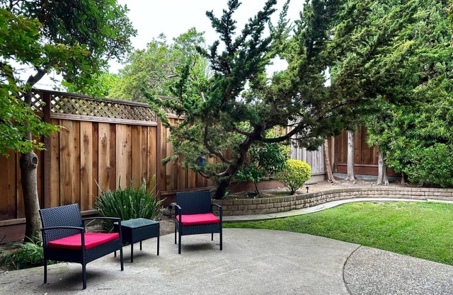 Charming Cozy 2B（1K1Q）1b W/Pool/Private Backyard WFH