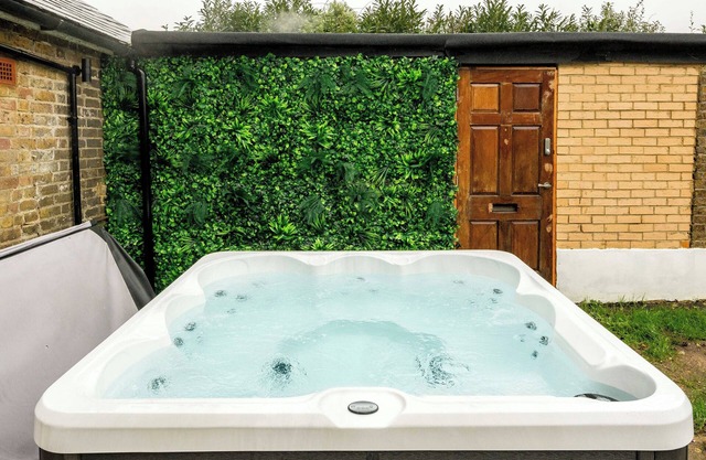 Charming farmhouse with WiFi in picturesque Crockenhill