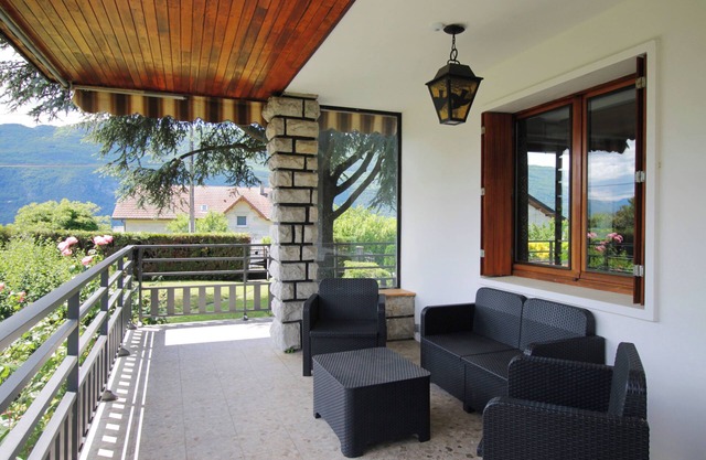 Charming house with great views