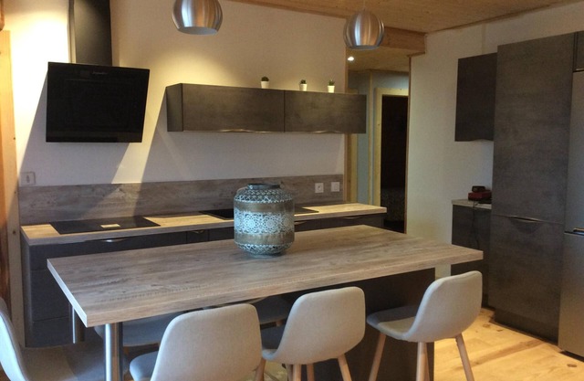 Charming T3- 6 beds in lower chalet with magnificent views