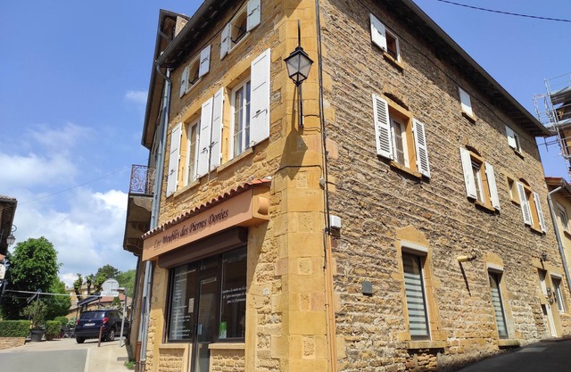 Charming gite with sauna in the heart of the Beaujolais