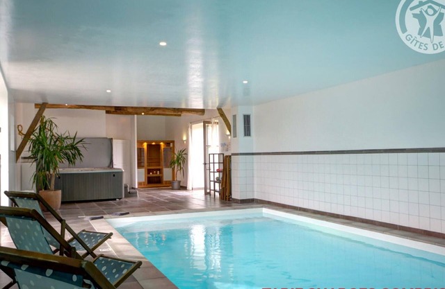 Charming house with spa, sauna and garden for 12 people