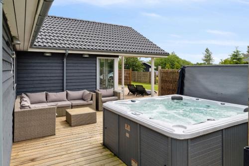 Charming Holiday Home With Many Activities