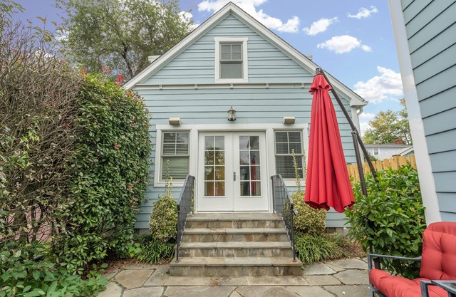 Charming Home Minutes From Nation's Capital