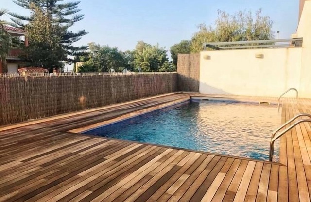 Charming house 3 blocks from the beach and 45 from Barcelona. vilanovaapartments