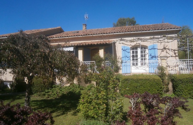 Charming house in a quiet location between the Gorges de la Méouge and Sisteron