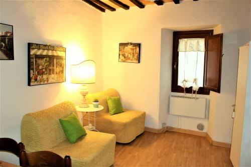 Charming House in Gubbio with Mountain View