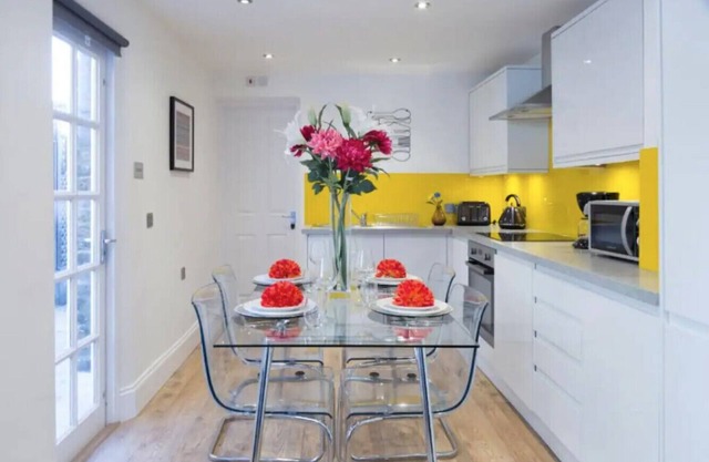 Charming House Tower Bridge Apartment