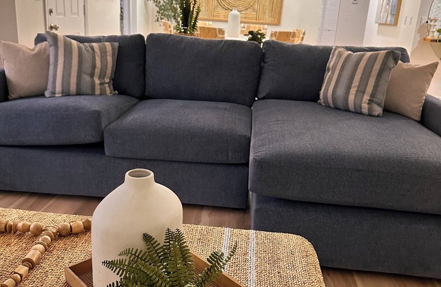 Charming house very close to markets and restaurants in delightful Marco Island