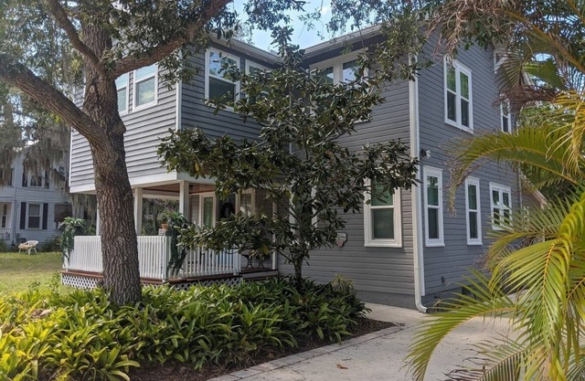 Charming Indian River Getaway