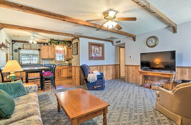 Charming Ingram Home w/Yard & Furnished Patio!