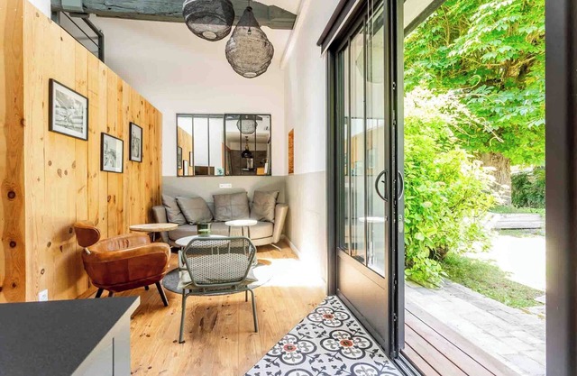 Charming loft 80m2 with terrace, Route des vins.
