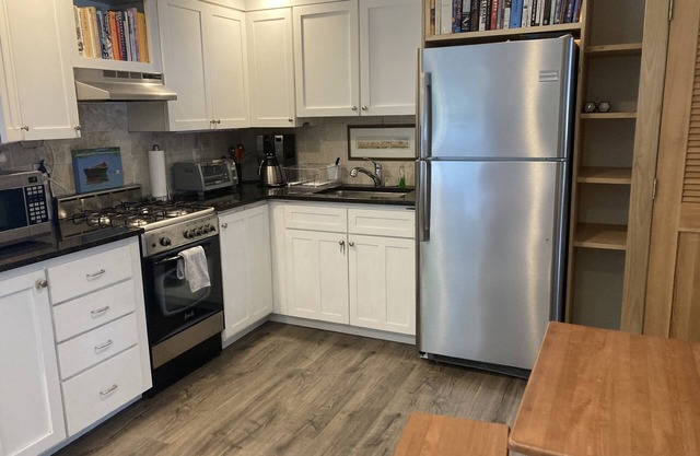 Charming Montauk Getaway centrally located