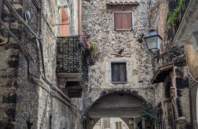 Charming Mountain Retreat in Pacentro, Italy