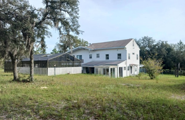 Charming Private Studio on Quiet Horse Farm – 12 Minutes from WEC Ocala, FL.