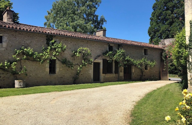 Charming restored house 120m2 in listed Priory