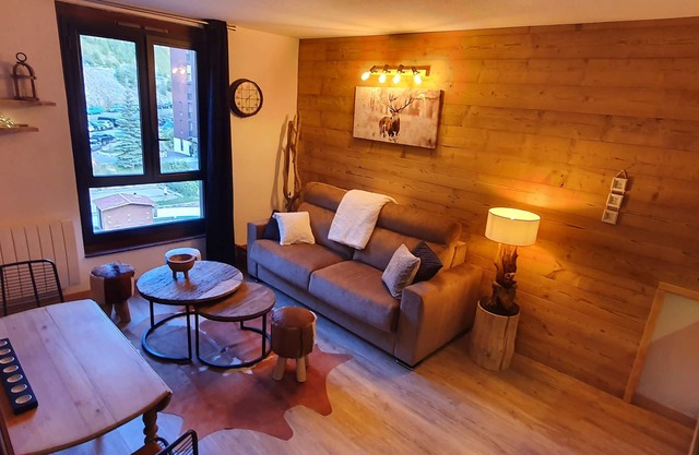 Charming renovated 2-room apartment in the heart of the ISOLA 2000 resort