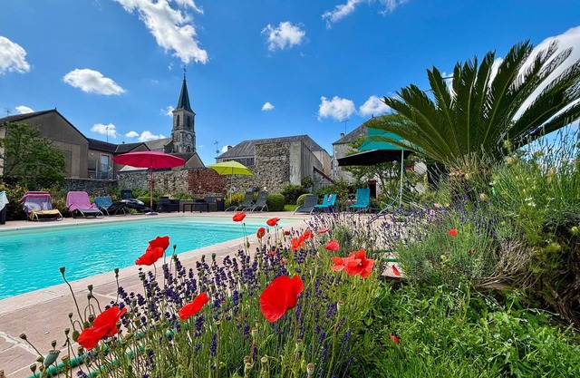 Charming Renovated Barn with Pool in the Heart of Brenne