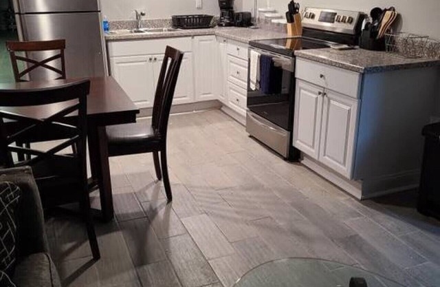 Charming St. Claude Ave 2 bedroom