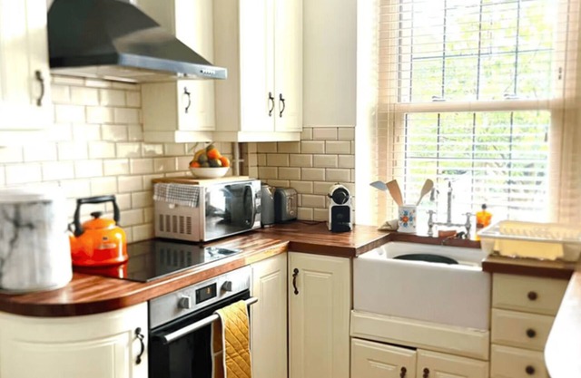 Charming Stone Cottage in the Heart of Yorkshire!