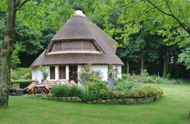 Charming thatched cottage