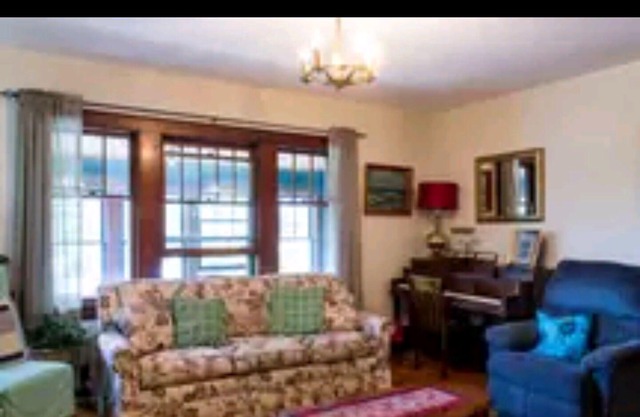 Charming Unit in Downtown Dartmouth Near Everything