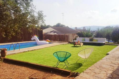 Charming Villa in El Vendrell + Pool