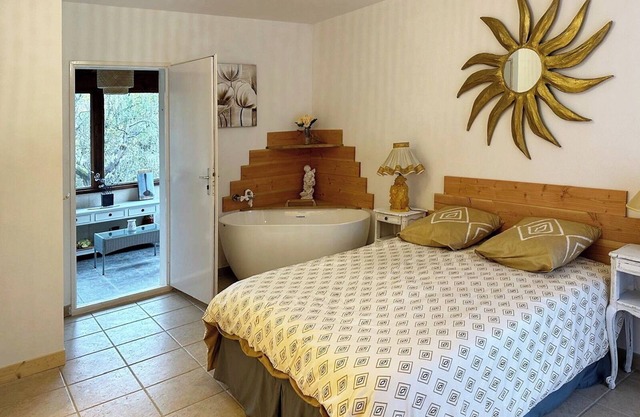 Charming villa on the Larzac -plain pied, 3 master suites