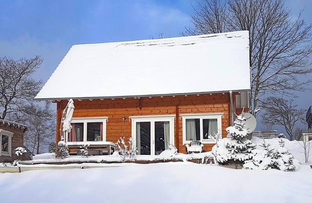 Charming wooden house in Medebach with sauna