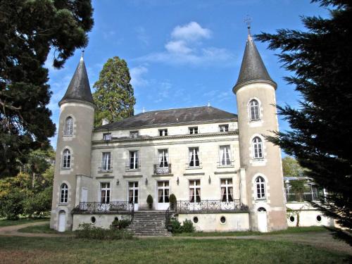 CHATEAU Les VALLÉES