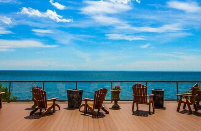 Chateau LeVeaux Unit 10