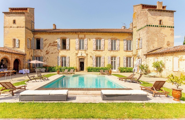 Châteaux for your holidays and events in the Lauragais region, near Toulouse