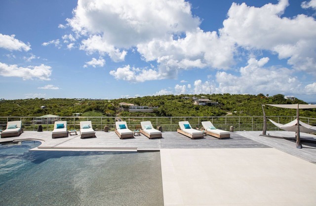 Chef included by Fantasia Villas: Villa Azur Dream