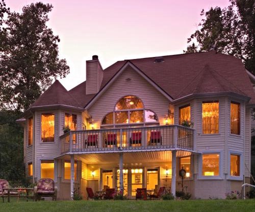 Cherry Valley Manor