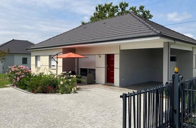 Chez Nicolas - Sendets
