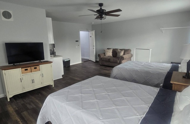 Chic 1-bedroom with AC and WiFi in fabulous Cottonwood