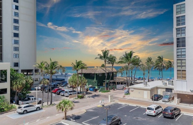 Chic 1BR Condo w/Partial Ocean View at Costa-CS4