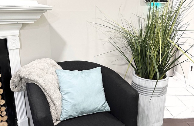 Chic 2-bedroom corporate apartment with WiFi, AC in welcoming Lilburn