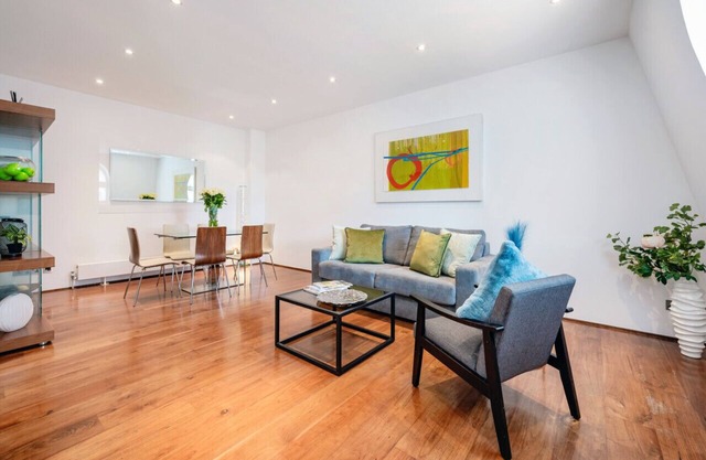 Chic 2 Bedroom in South Kensington