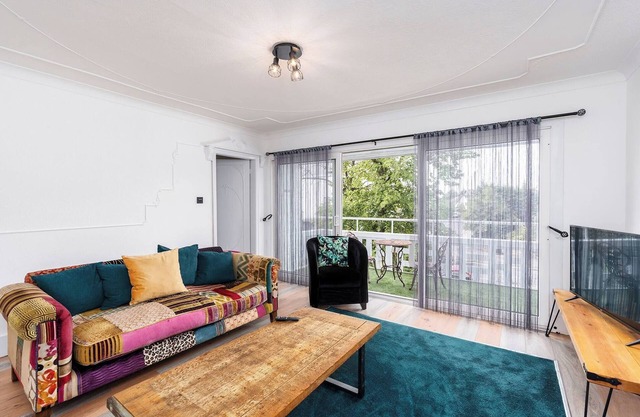 Chic 3BR Home with Balcony & Free Parking
