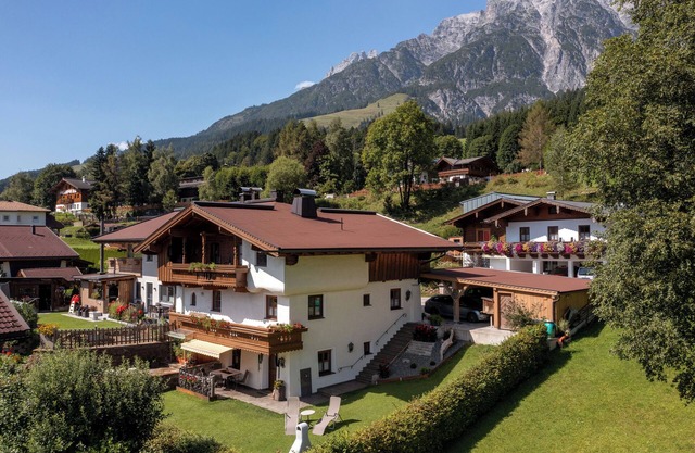 Child-friendly vacation apartment for 2-4 people in a very central location