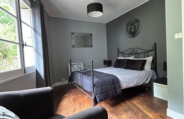 child & pet friendly complex | shared heated pool | sleeps 4
